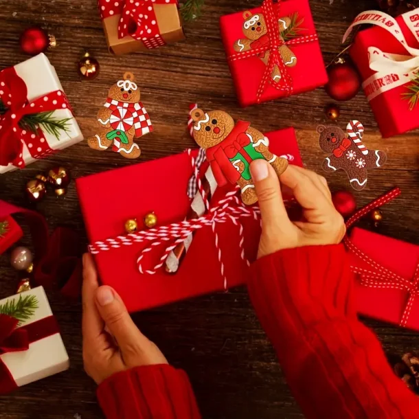 Peberkagefigurer, juletrspynt i tr