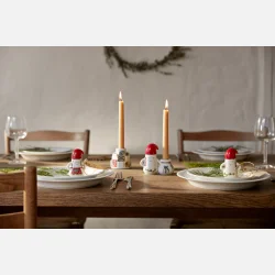 Hammersh�i Christmas porcel�nsnisse med klassiske riller og h�ndmalet nissehue.