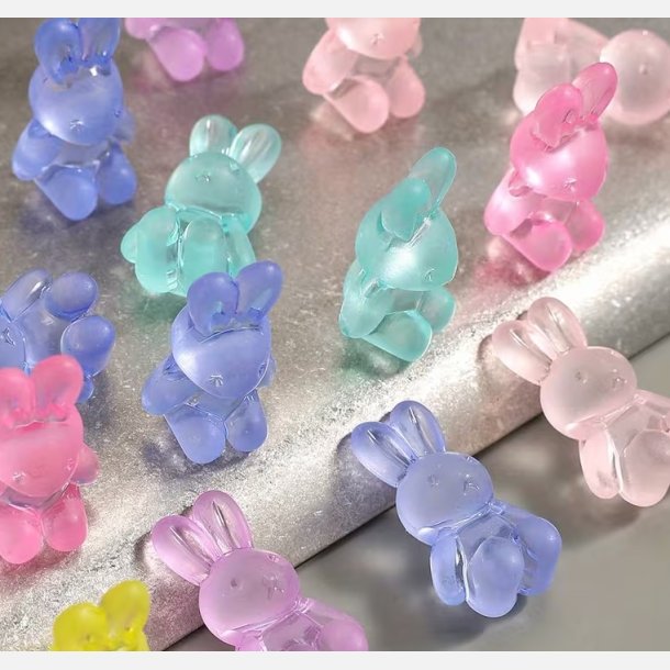 Miniature kaniner til pynt og DIY‑projekter