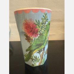 Tropisk melaminkop fra RICE – perfekt til drikke og blyanter