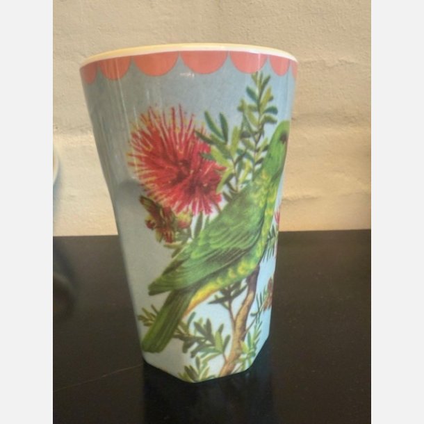 Tropisk melaminkop fra RICE – perfekt til drikke og blyanter