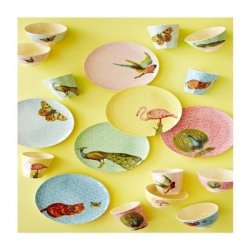 Sommerlig tallerken fra RICE – dekorativ og funktionel