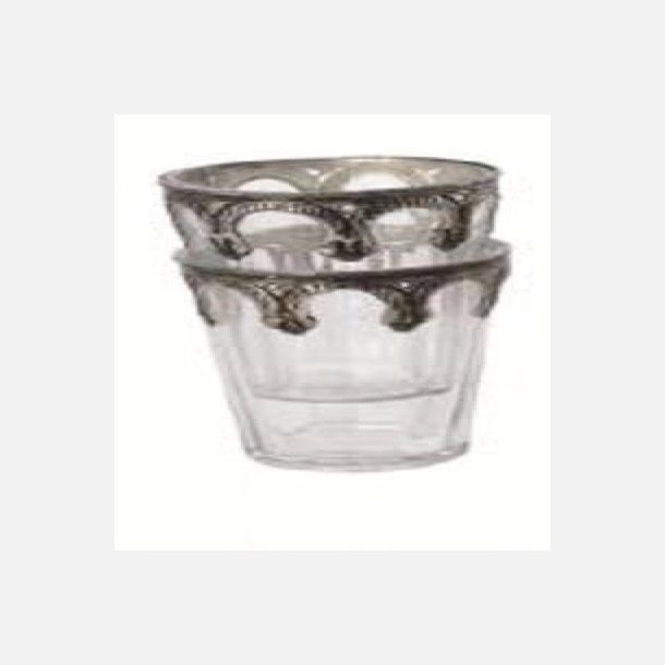 Sdt glas med slvkant fra house doctor.