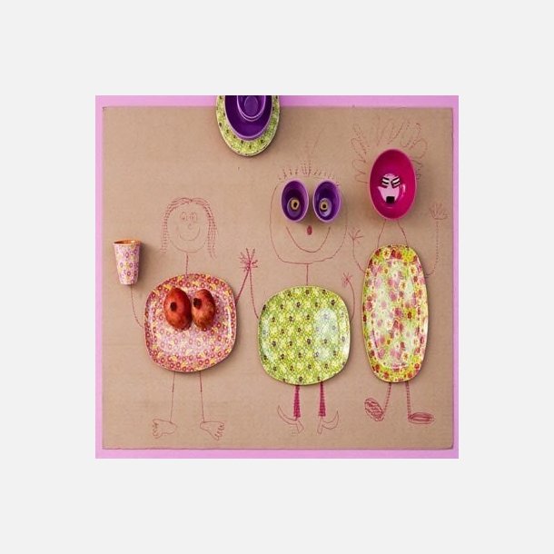 Elegant serveringstallerken fra RICE – 30 x 22 cm