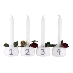 A Simple Mess THILDA Stager til advent