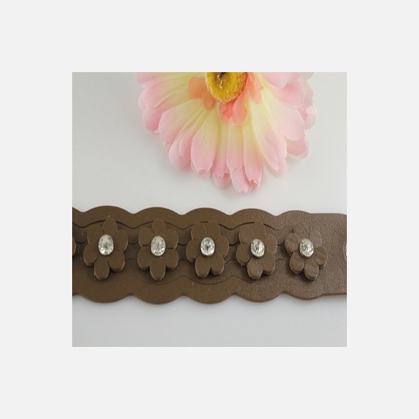 Lderarmbnd - Brunt med blomster p rkke