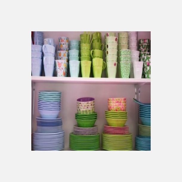 Genanvendelige krus fra RICE – perfekt til picnic og hverdag