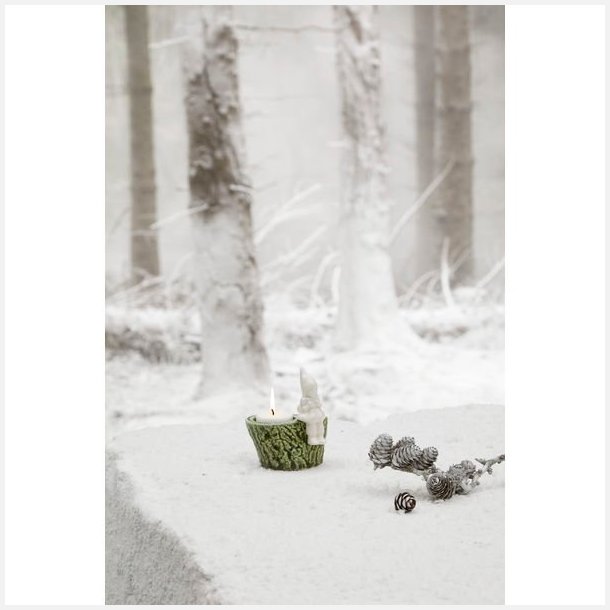 Khler Julepause nisse i porceln med autentiske detaljer, en smuk julefigur der spreder julehygge og magi i hjemmet