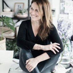 A Simple Mess FNUG Vase 