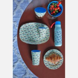 Melamintallerken med surfbrt og bil – perfekt til picnic og frokost