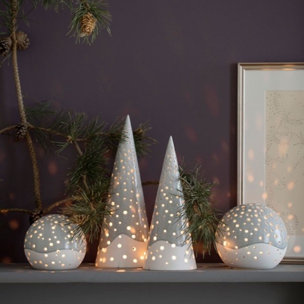 Khler Nobili juletr i gr og hvid – hndlavet keramik i nordisk design