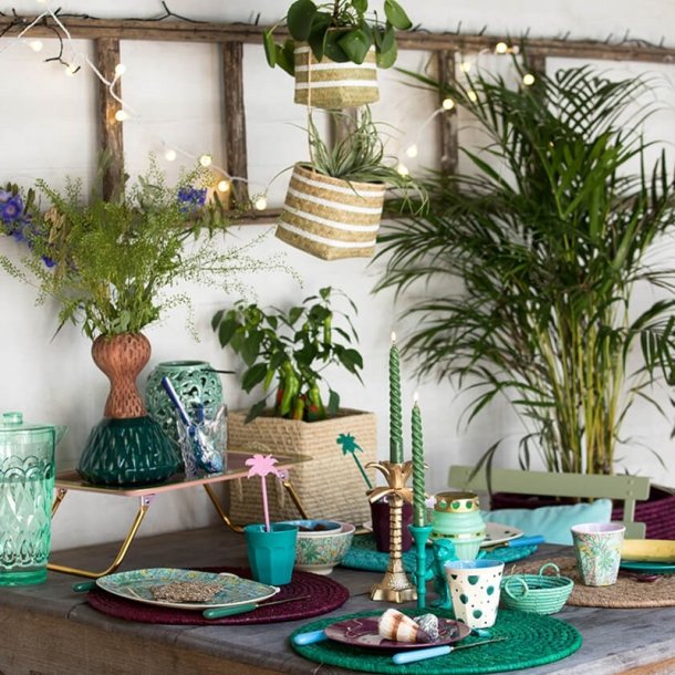 Tropisk krus fra RICE – gule og rosa palmer i farverigt design