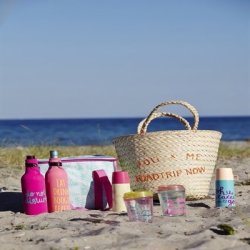Sommerlig strandtaske fra RICE – stilfuld og rummelig